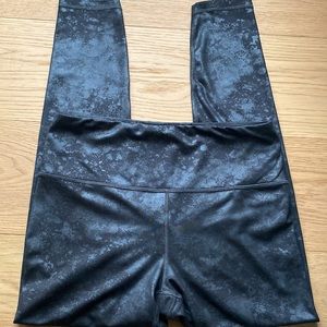 Athleta Elation 7/8 Misty Tight